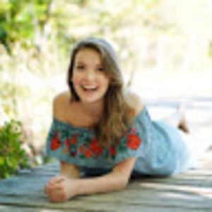 Meet your Posher, Abby